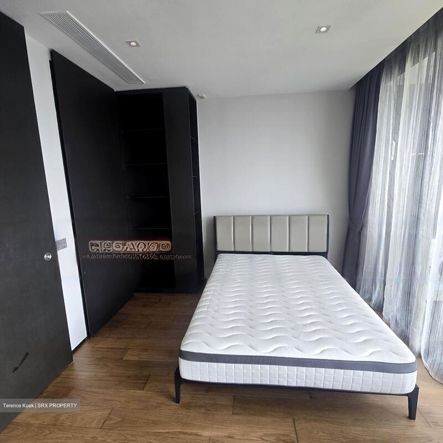 OUE Twin Peaks (D9), Condominium #479810581